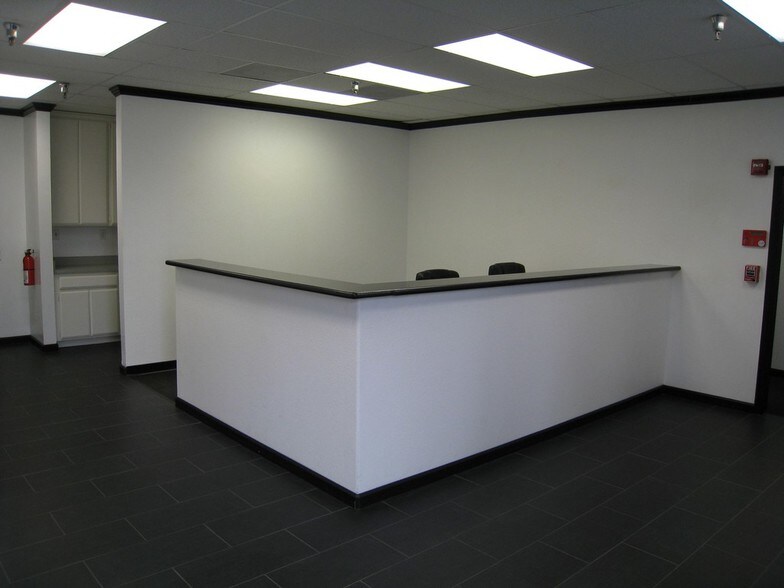 More Photos Of 4520 Danito Ct, Chino Warehouse For Lease