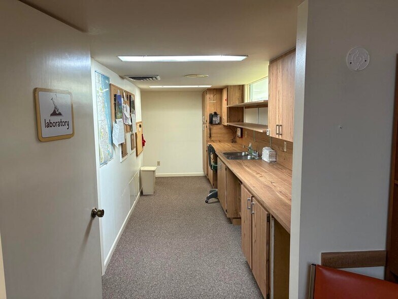 More Photos Of 1900 Nebraska Ave, Fort Pierce Medical For Lease