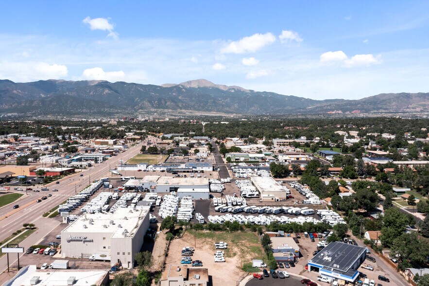 More Photos Of 3204-3208 E Platte Ave, Colorado Springs Auto Dealership For Sale