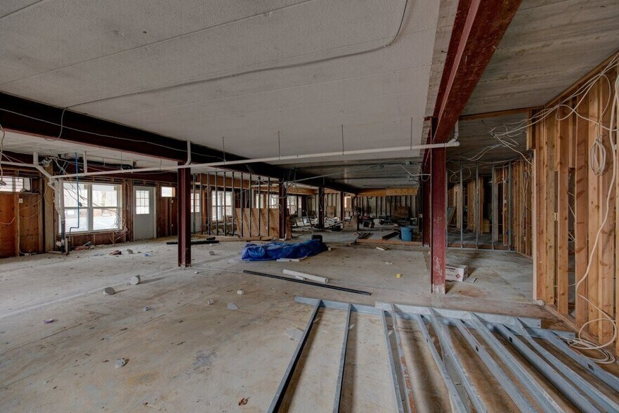 More Photos Of 3466 Main St, Coventry Unknown For Lease