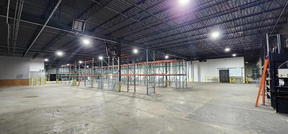 More Photos Of 3801 W 65th St, Little Rock Refrigeration Cold Storage For Sale