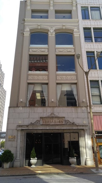More Photos Of 1108 Olive St, Saint Louis Office For Sale