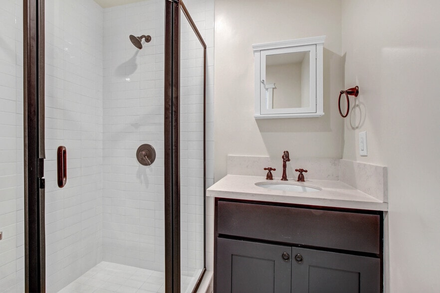 More Photos Of 3814-3824 W Sunset Blvd, Los Angeles Storefront Retail Residential For Sale