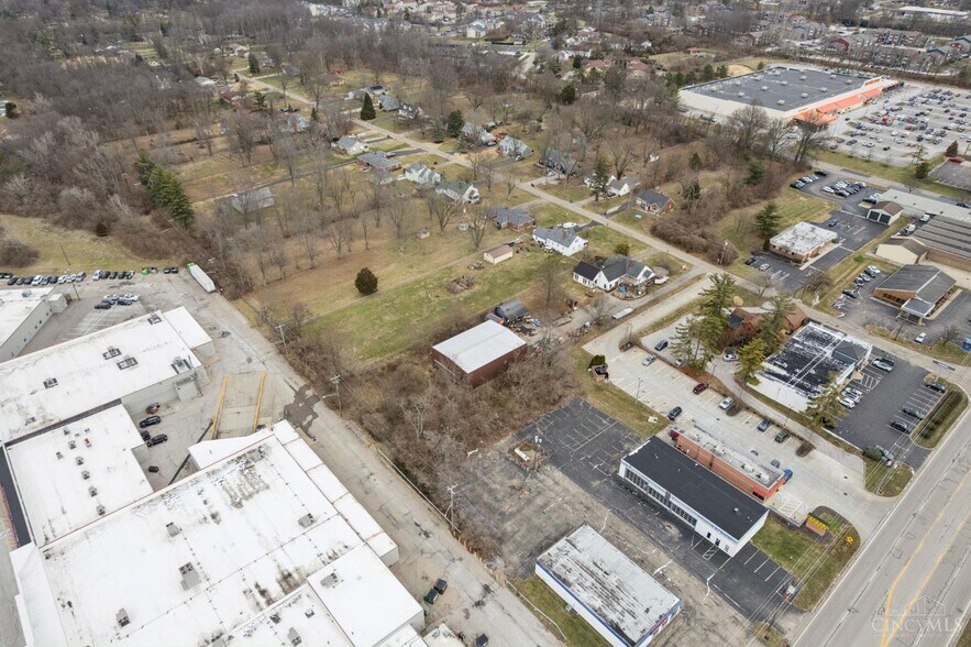 More Photos Of 4047 Mclean Dr, Cincinnati Office For Sale