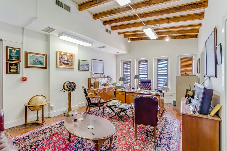 More Photos Of 115 Chestnut St, Philadelphia Office For Lease