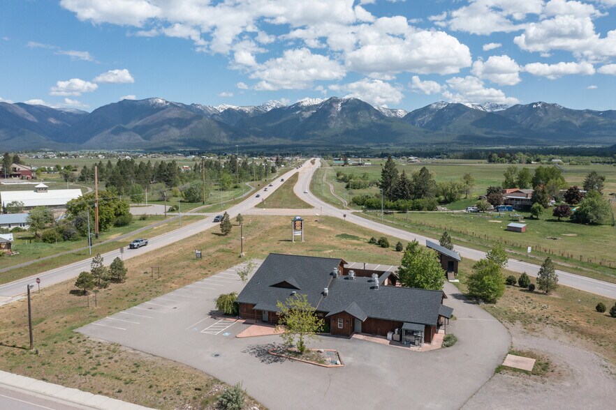More Photos Of 72532 N Couture Loop, Arlee Restaurant For Sale