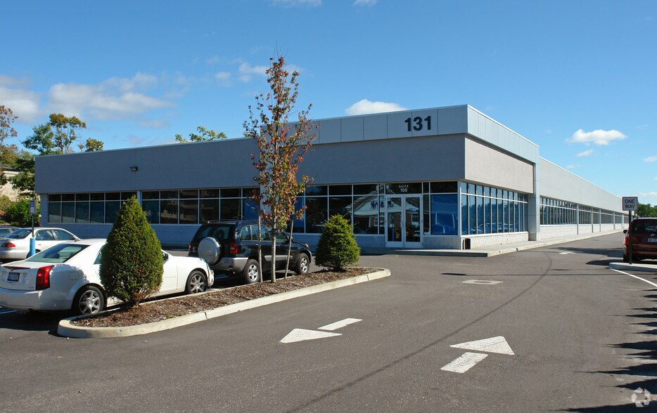 Primary Photo Of 131 Sunnyside Blvd, Plainview Office For Lease