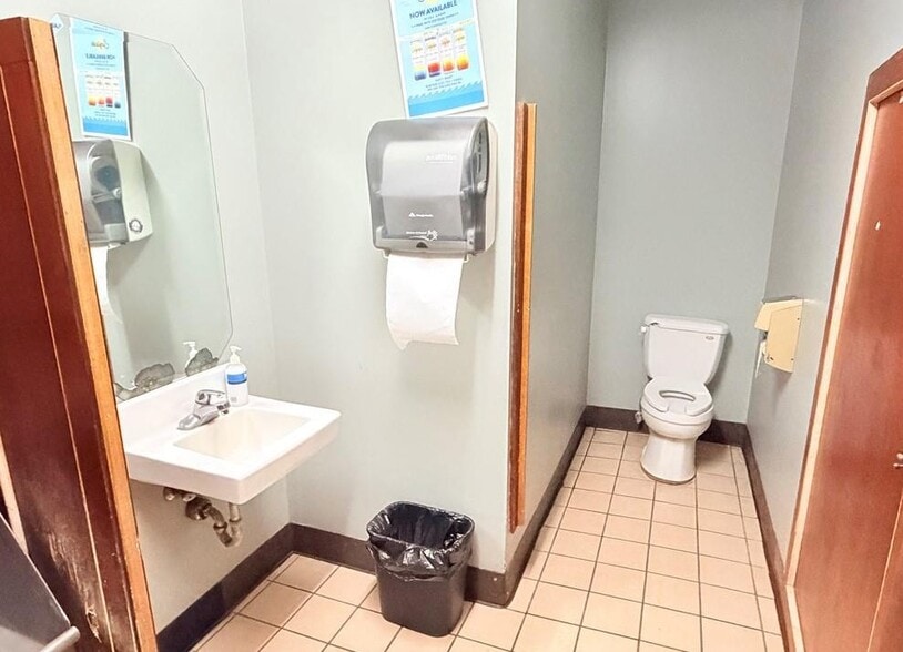 More Photos Of 1305 Abbott Rd, Buffalo Restaurant For Sale