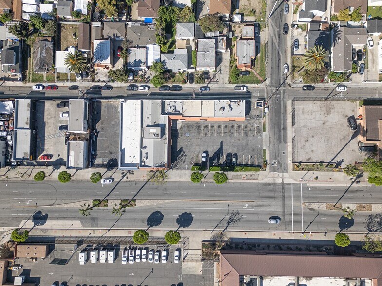 More Photos Of 609 N Long Beach Blvd, Compton Freestanding For Sale