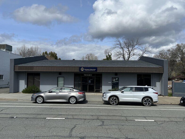 Primary Photo Of 748 Market St, Redding Office For Lease