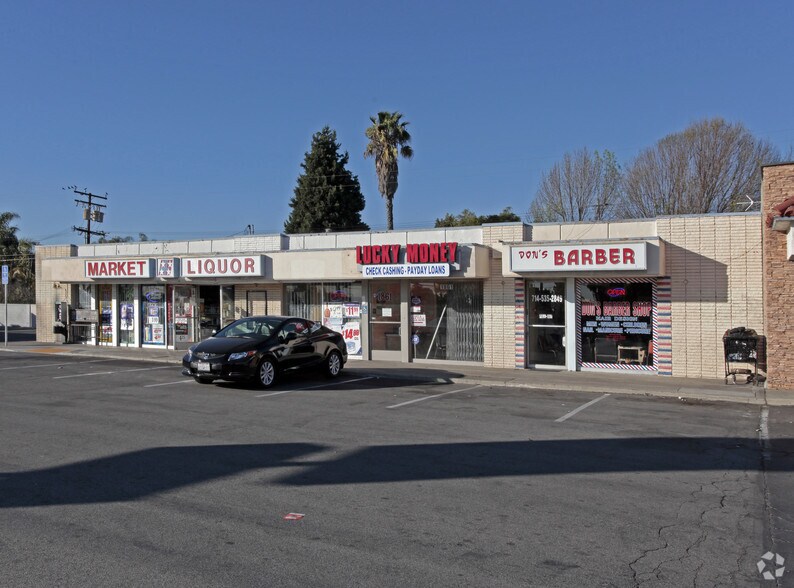 More Photos Of 1859-1863 W Katella Ave, Anaheim Freestanding For Lease