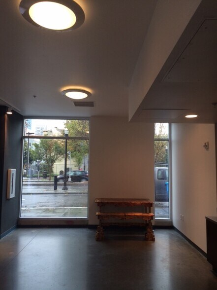 More Photos Of 261 Octavia Blvd, San Francisco Apartments For Lease