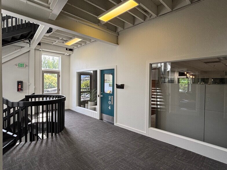 More Photos Of 1040 Main St, Napa Office For Lease
