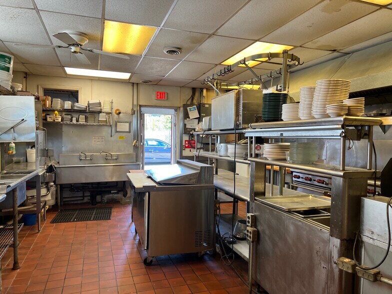 More Photos Of 251 N Main St, Mechanicville Restaurant For Sale