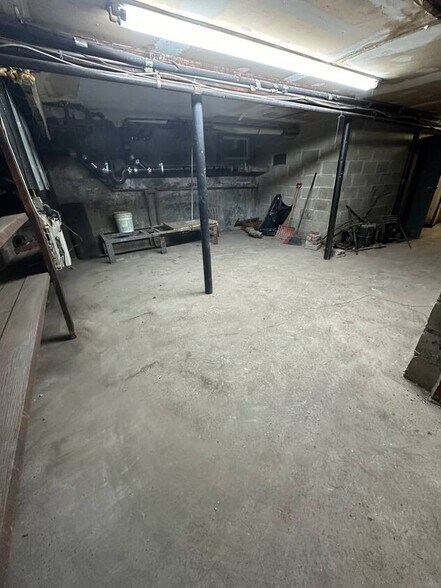 More Photos Of 219-09 Hempstead Ave, Queens Village Storefront Retail Residential For Lease