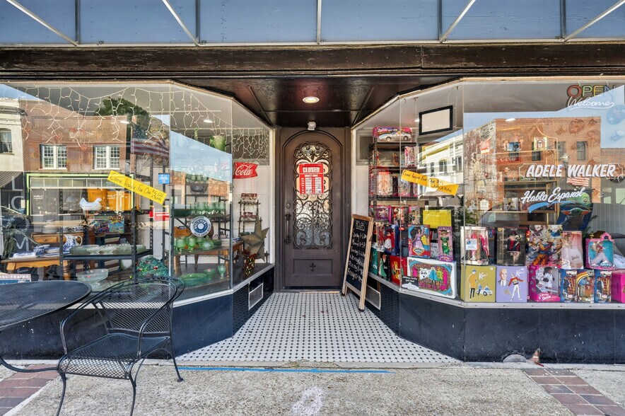 More Photos Of 109 S Raiford St, Selma Storefront For Lease