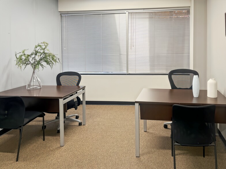 More Photos Of 4900 California Ave, Bakersfield Coworking Space