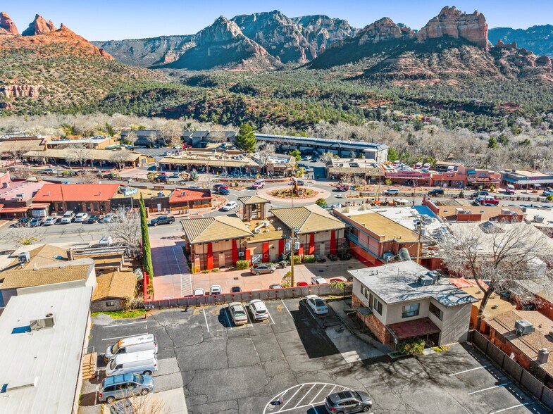 More Photos Of 285 Jordan Rd, Sedona Storefront Retail Office For Sale