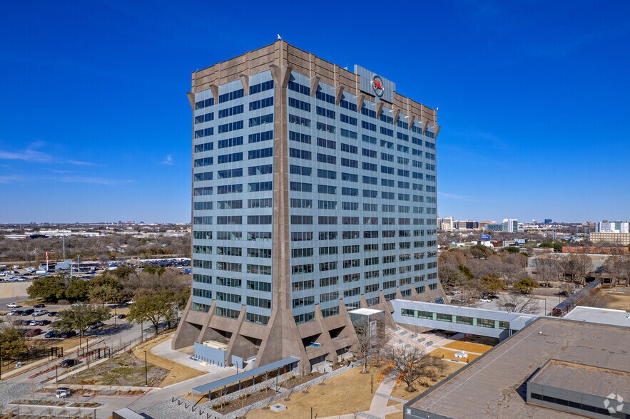 Primary Photo Of 3000 Pegasus Park Dr, Dallas Office For Lease