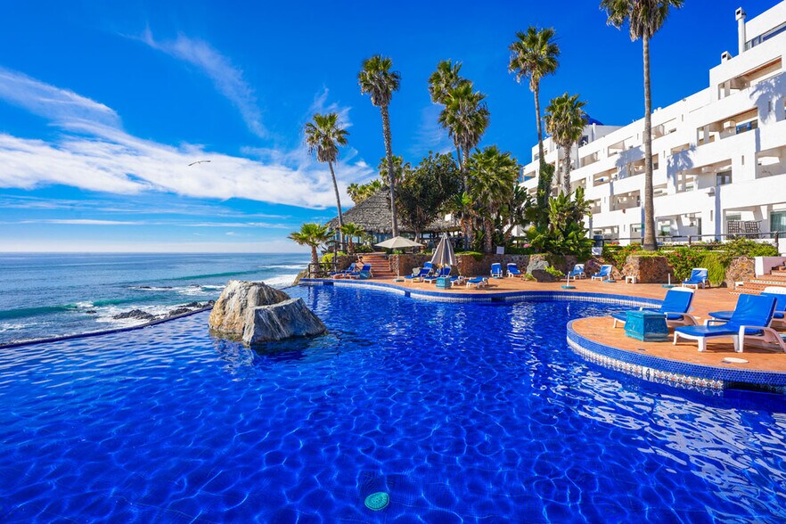 More Photos Of 3850 Carretera Libre, Baja California Hotel For Sale