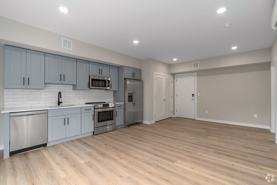 More Photos Of 3515 Midvale Ave, Philadelphia Apartments For Lease