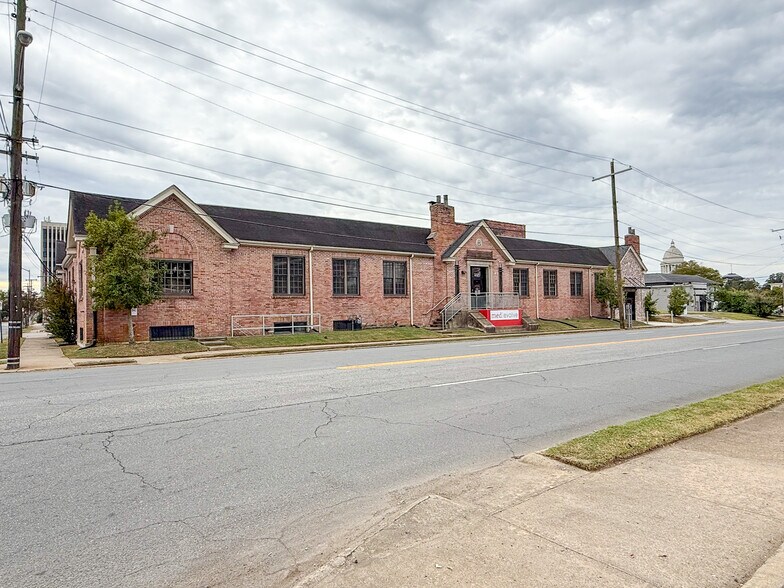 Primary Photo Of 1115 W 3rd St, Little Rock Office For Sale