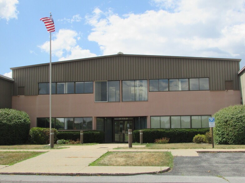 More Photos Of 2120 Old Gatesburg Rd, State College Manufacturing For Lease