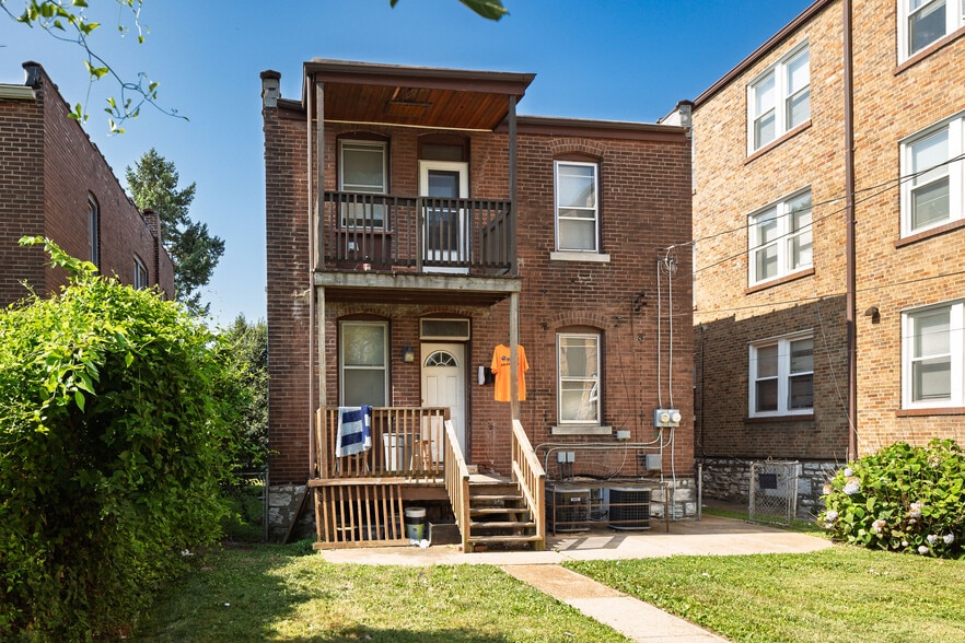 More Photos Of , Saint Louis Multifamily For Sale
