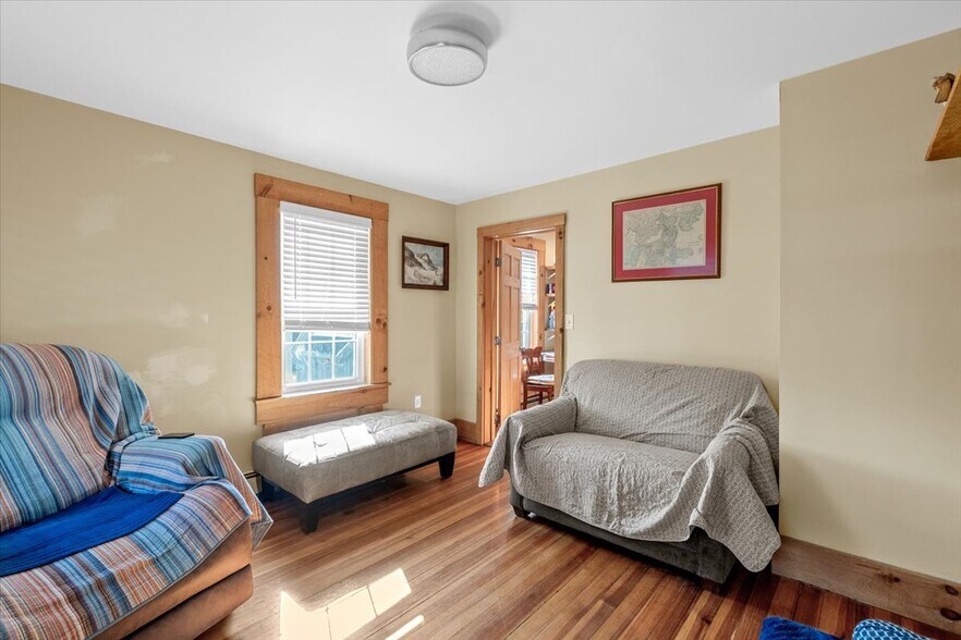 More Photos Of 12 Magoni Ter, Plymouth Apartments For Sale
