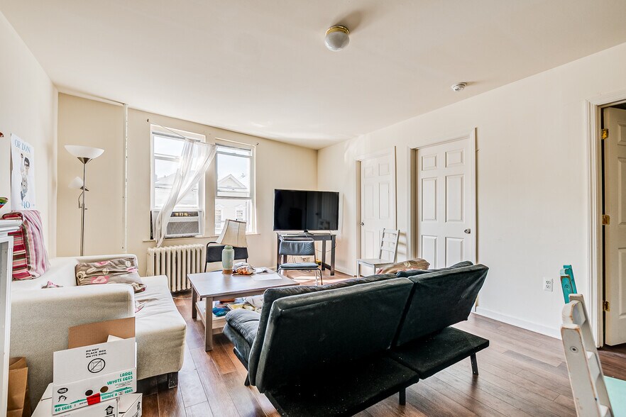 More Photos Of 172 Hamilton St, New Brunswick Storefront Retail Residential For Sale