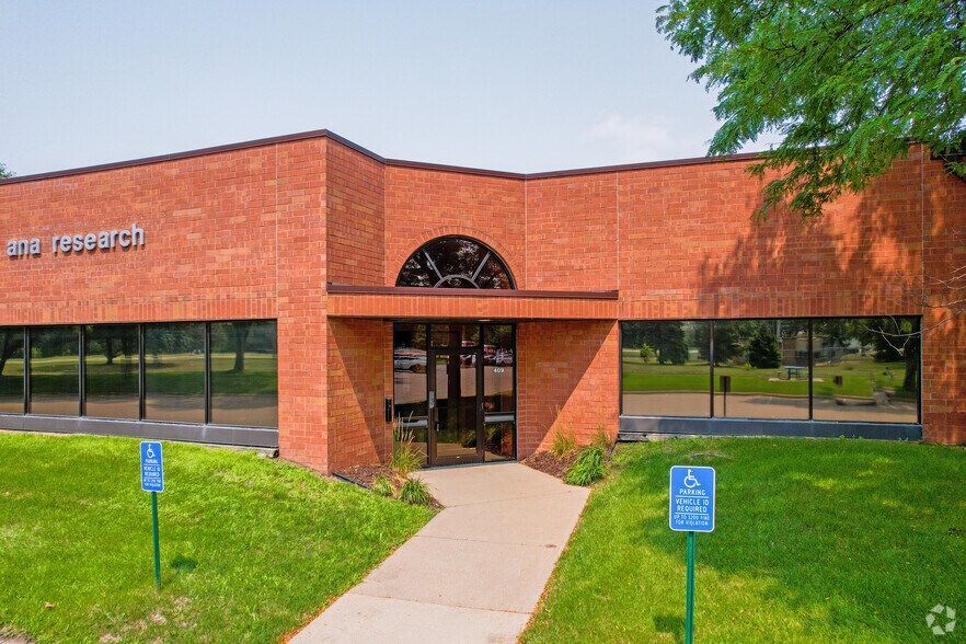 More Photos Of 5155 E River Rd, Fridley Research And Development For Lease