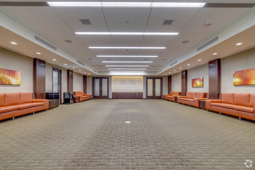 Photo of 15th Floor Ste 