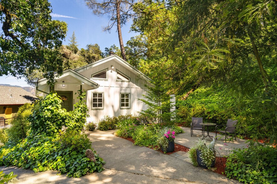 More Photos Of 3037 Foothill Blvd, Calistoga Hospitality For Sale