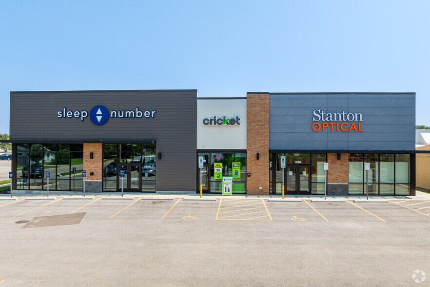 More Photos Of 1980 N National Rd, Columbus Storefront Retail Office For Sale