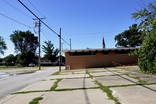 More Photos Of 208 N Park St, Streator Storefront Retail Residential For Sale