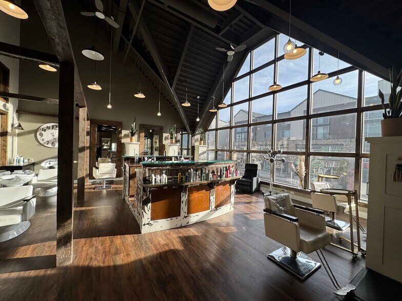 More Photos Of 160 W 2nd S, Rexburg General Retail For Lease