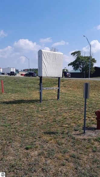 More Photos Of 3066 S M 37, Traverse City Self Storage For Sale