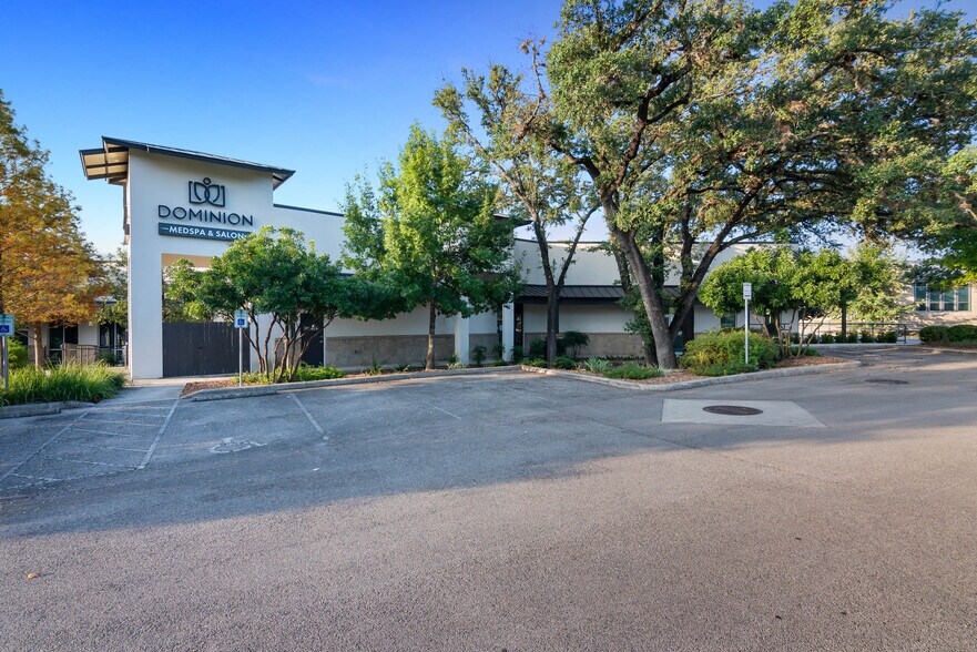 More Photos Of 23103 W Interstate 10, San Antonio Storefront Retail Office For Sale