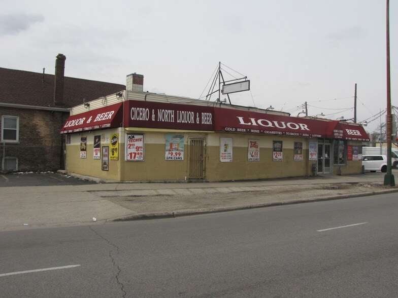 More Photos Of 1636 N Cicero Ave, Chicago Freestanding For Sale