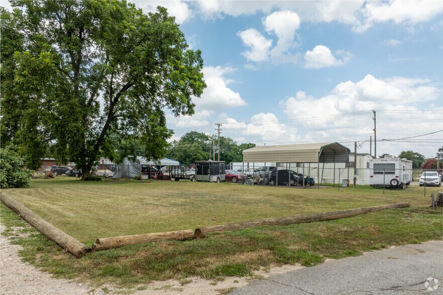 More Photos Of , Greenville Unknown For Sale