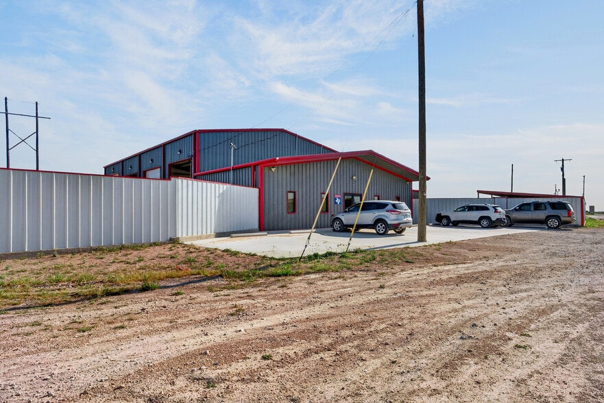 More Photos Of 411 Wein, Odessa Industrial For Sale