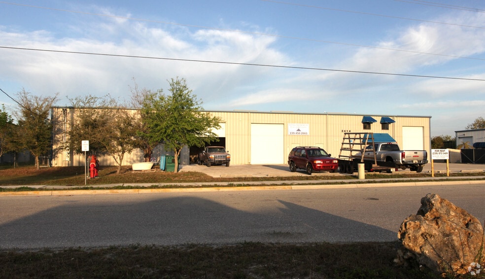 More Photos Of 2414 Andalusia Blvd, Cape Coral Manufacturing For Sale