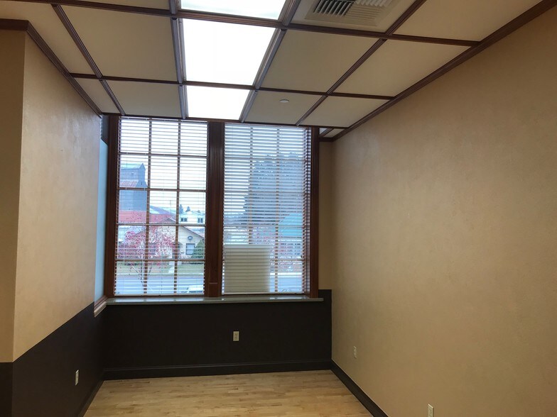 More Photos Of 102 S Euclid Ave, Sandpoint Medical For Lease
