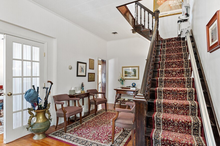 More Photos Of 58 Oliver St, Fitchburg Office Residential For Sale