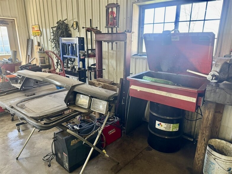 More Photos Of 8062 US Route 127, Greenville Flex For Sale