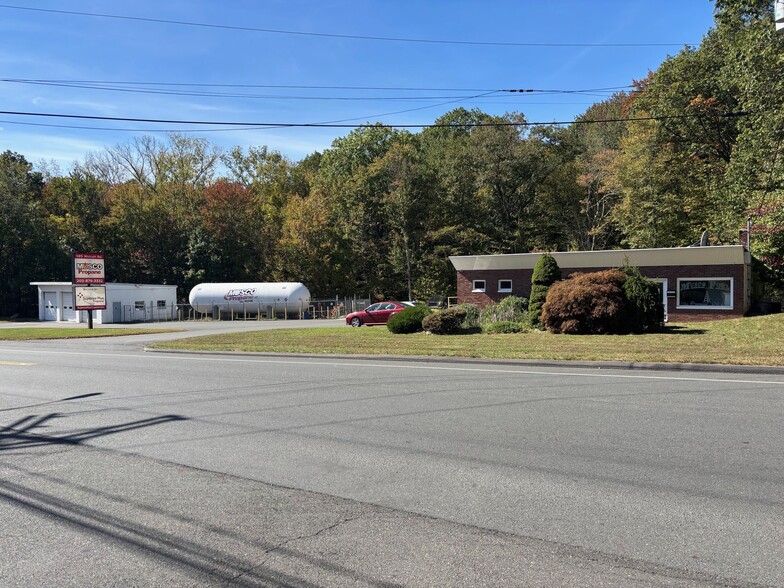 Primary Photo Of 585 Wolcott Rd, Wolcott Warehouse For Sale