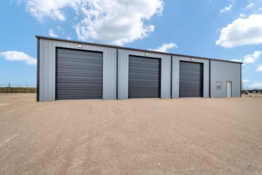 More Photos Of 2920 FM 866, Odessa Warehouse For Sale