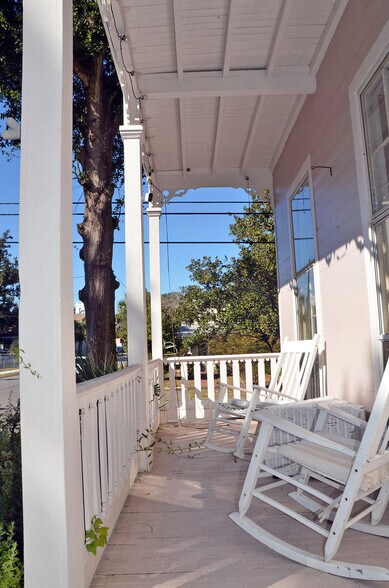 More Photos Of 522 N 7th Ave, Pensacola Multifamily For Sale