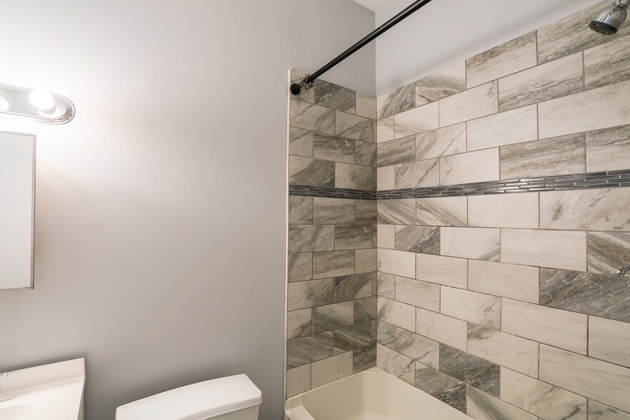 More Photos Of 2115 N 63rd St, Philadelphia Apartments For Sale