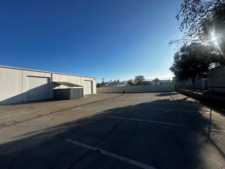 More Photos Of 10149 Prospect Ave, Santee Warehouse For Lease